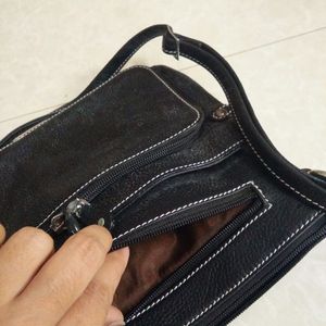 Sling Bag ( Negotiable)