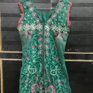 Sleeveless Kurta For Women