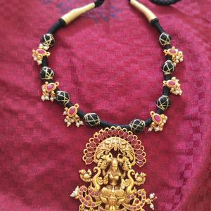 Lakshmi Kante Neckalce