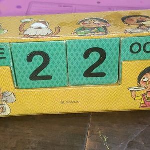 Chumbak Table Desk Calendar