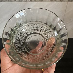 2set Of Glass Bowls