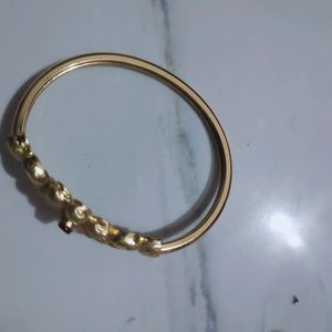 Bracelet New