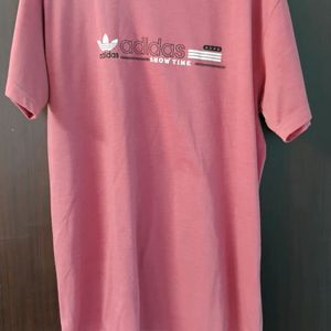 Pink cotton Tshirt.