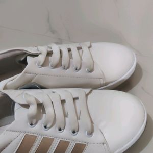 New White And Gold Women Sneakers With Tag