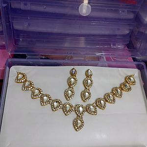 Price Drop-New Kundan Set