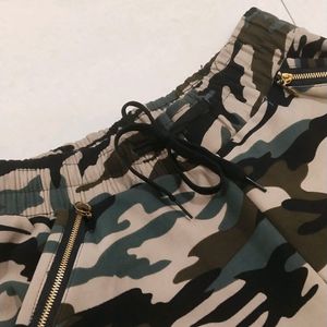 Camouflage Print Very Soft Material Pant For Women