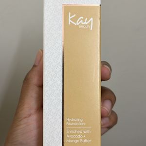 Kay Beauty Hydrating Foundation In Shade -165N Tan