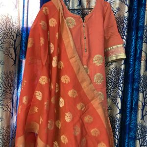 Women Kurta Dupatta Set