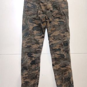 MAX Boys Camouflage Print Pant