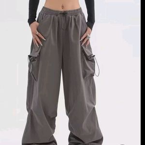 NEWME Cargo Pants Oversized