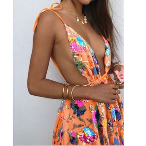 Women Pretty Halter Neck Backless Dress