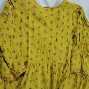 Trendy Yellow  Printed Short Kurti