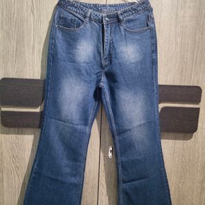 BOOT CUT WOMEN ' JEANS