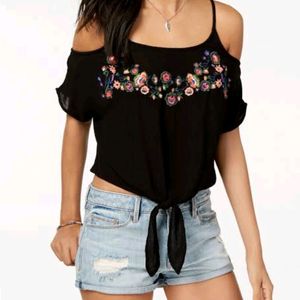 Cold Shoulder Floral Embroidery Top