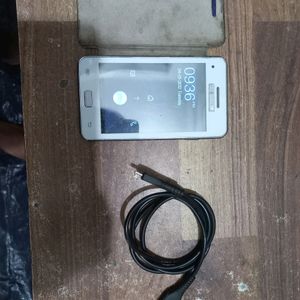 Samsung Touch Phone With Original Usb Cable