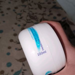 Nivea Soft Moisturizer Cream