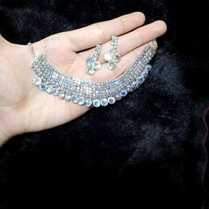 Diamond Shining Chokar With Earrings