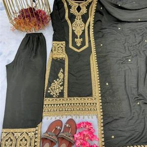 Pakistani Kurta Set❤