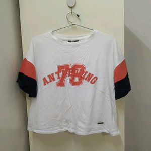 Crop T-shirt