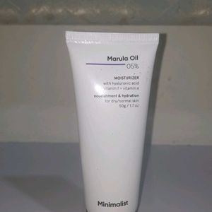 Minimalist Marula Oil Moisturizer