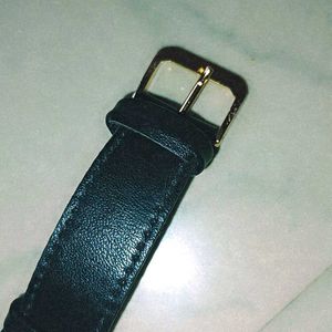 Unused Unisex Black Watch