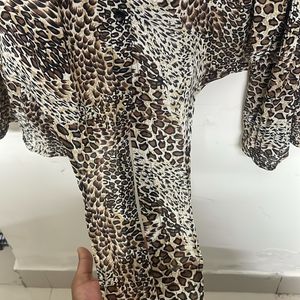 animal print blouson shirt