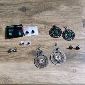 7 Earrings Get Freebies