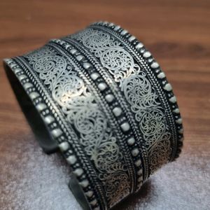 Tibetan Silver Tone ANTIQUE CUFF BRACELET