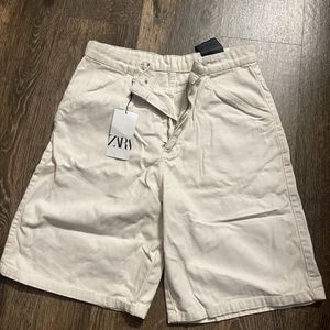 ZARA Denim Shorts - Relaxed Fit