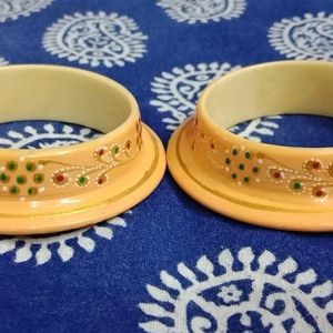 Painting Kada Bangles Peach Color