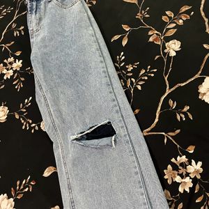 Price Drop!Wow!! “ A Korean  Damage Jeans”