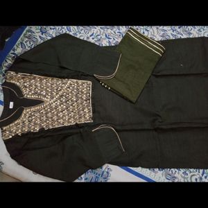 I M Selling Kurti With Dupatta