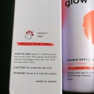 Sixam Glow Double Duty Face Wash