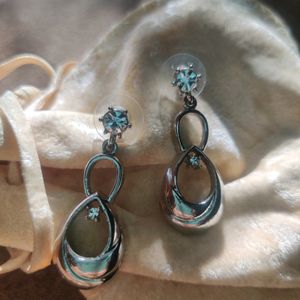 Anti-tarnish earrings