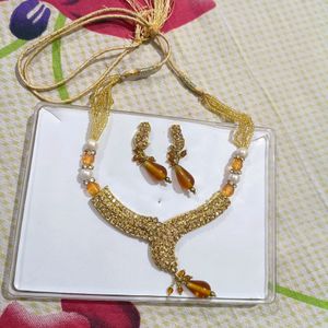 Golden Necklace Set