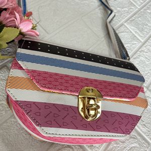 Multicoloured hexagonal sling bag