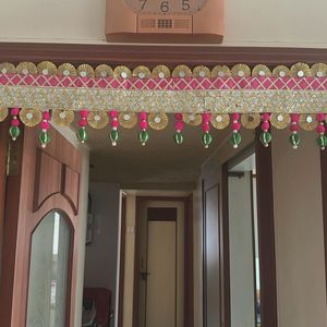 Decorative Door Hanging