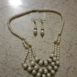 Moti Necklace