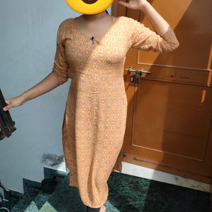 Geometric Design Orange Kurti