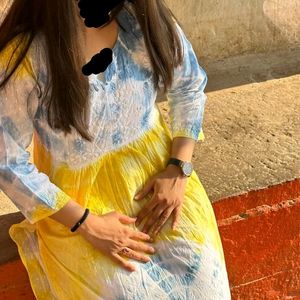 Dye Blue/yellow Chikankari Kurti