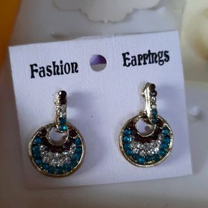 5 Earrings All New