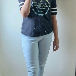 Skinny Jeans In Light Blue Colour