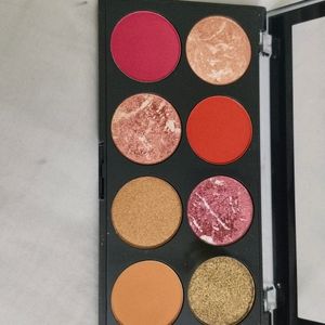 Make Up Revolution BLUSH Pallete