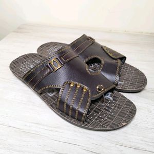 New Men's Trending Fashion Design Slipper