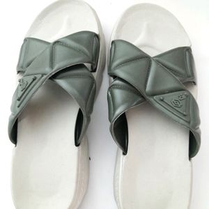 Grey Casual Slipper (Women's)