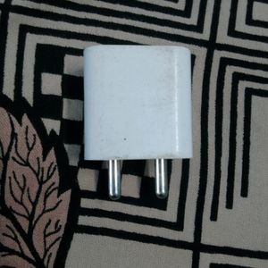 Apple Adapter