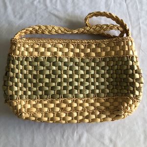 Beige Wove Handbag(Women’s)