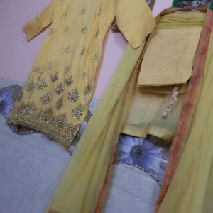 Suit Set Yellow