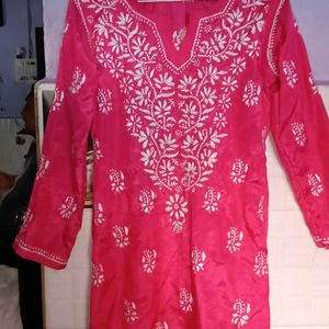 Pink Lucknowing Kurti With Hand Embroidery🎀