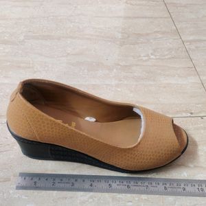 Brown Heals Sandle For Party & Office Wear